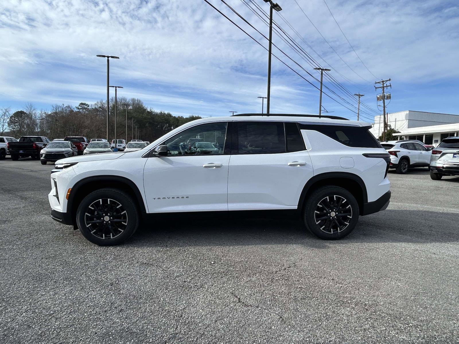 New 2026 Chevrolet Traverse LT w/ Sun and Wheel Package image 6