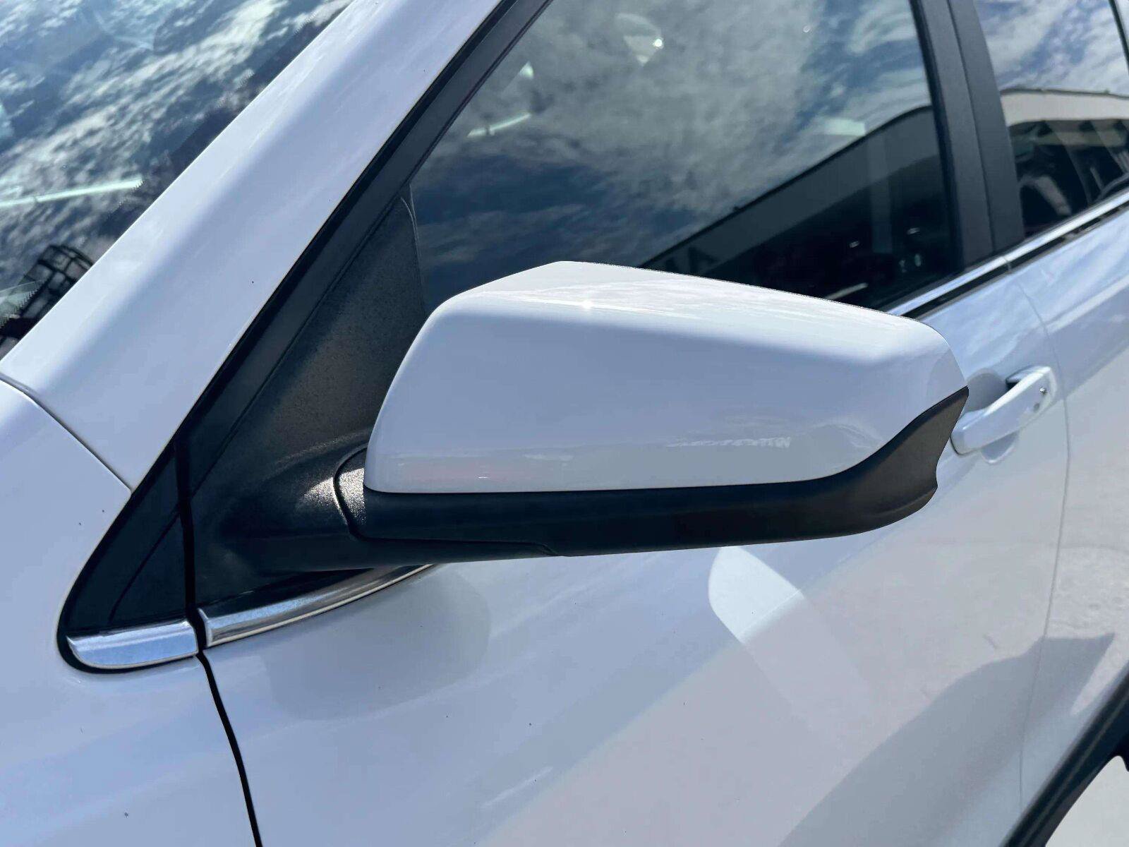 Used 2023 Chevrolet Equinox LT FWD image 13