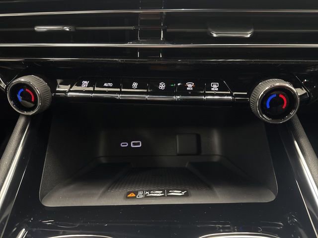 New 2026 Chevrolet Traverse LT w/ Sun and Wheel Package image 19