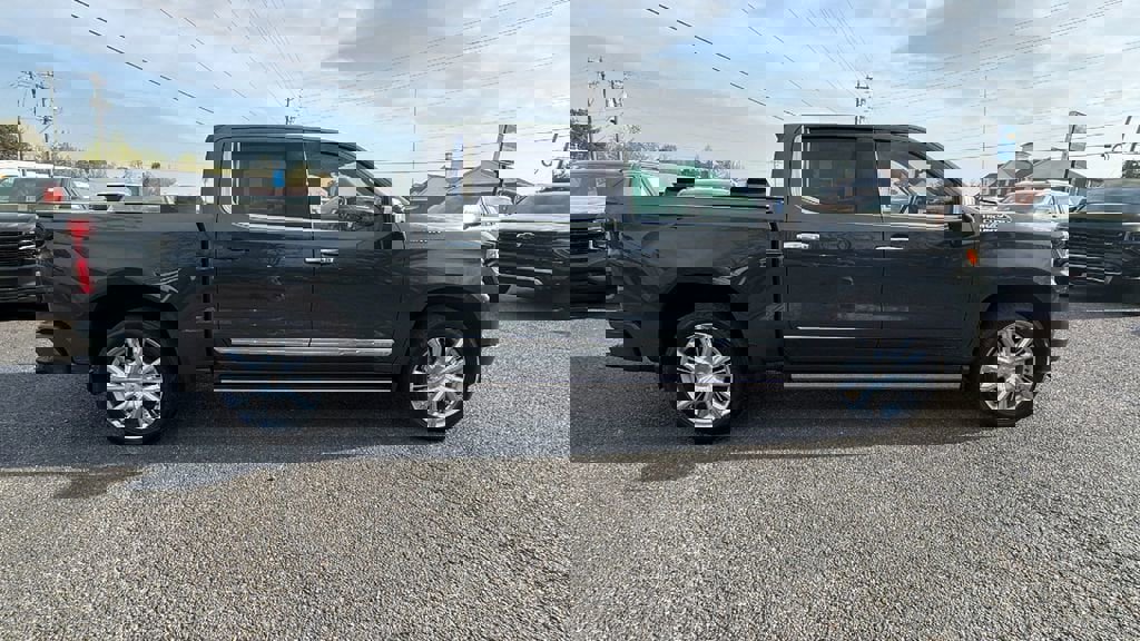 New 2026 Chevrolet Silverado 1500 High Country image 4