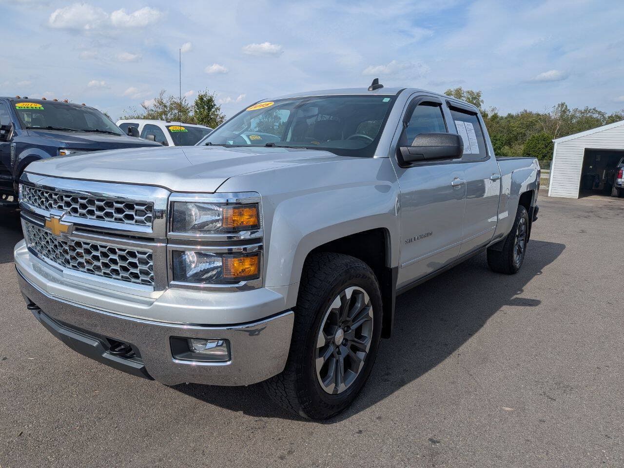 Used 2015 Chevrolet Silverado 1500 LT w/ All Star Edition AWD/4WD image 2