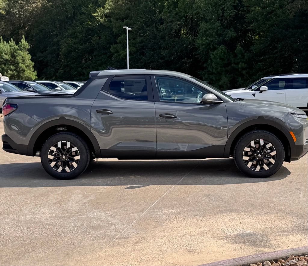 New 2027 Hyundai Santa Cruz SE FWD image 8