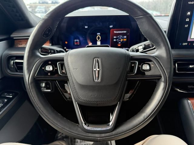 Used 2025 Lincoln Aviator Black Label w/ Jet Appearance Package image 24