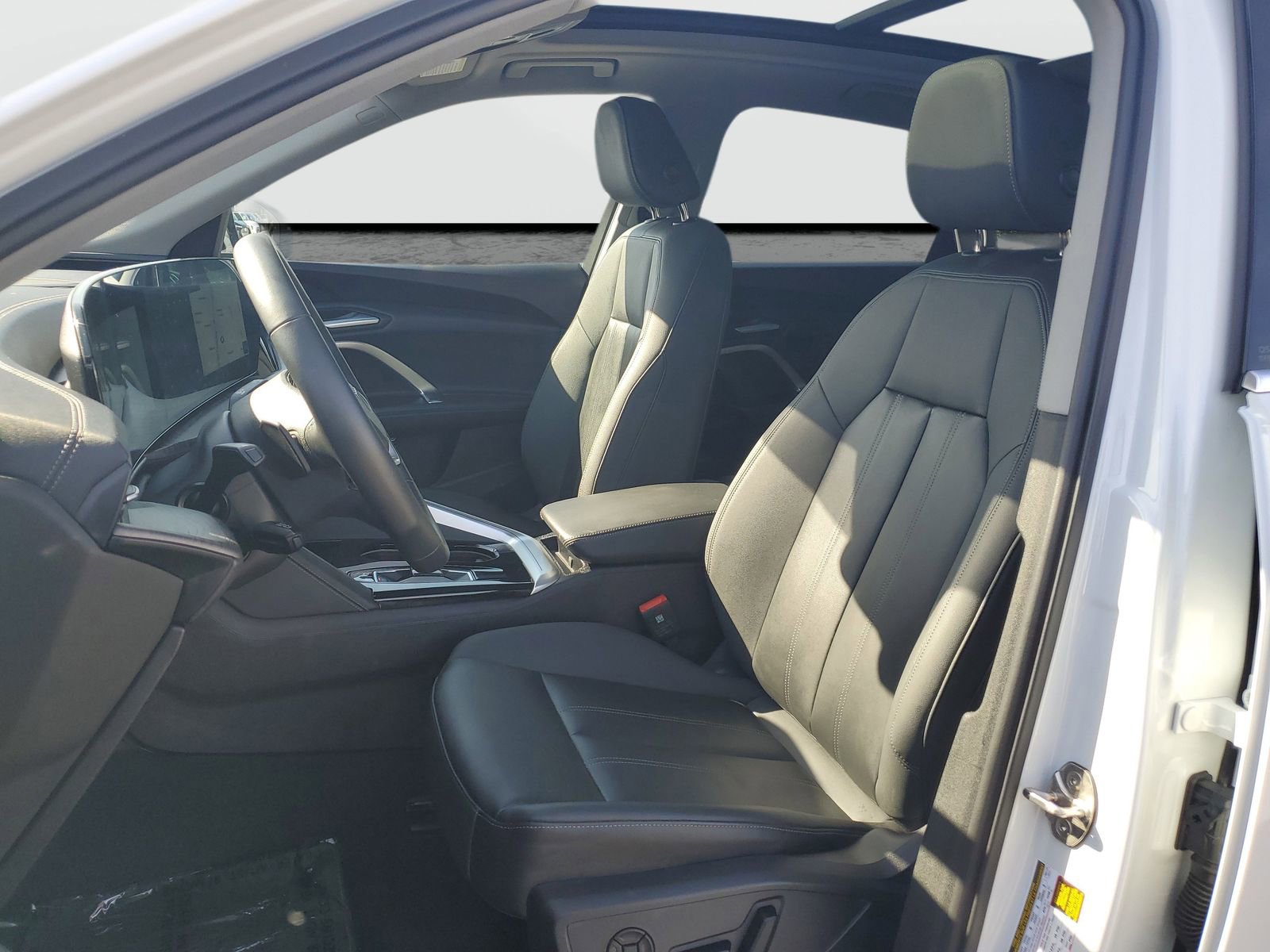 Used 2025 Audi Q5 Premium w/ Convenience Package AWD/4WD image 19
