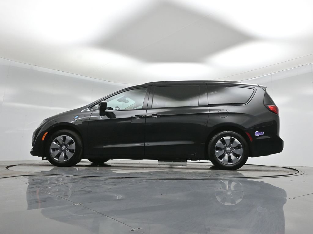 Used 2018 Chrysler Pacifica Limited w/ Advanced Safetytec Group image 53