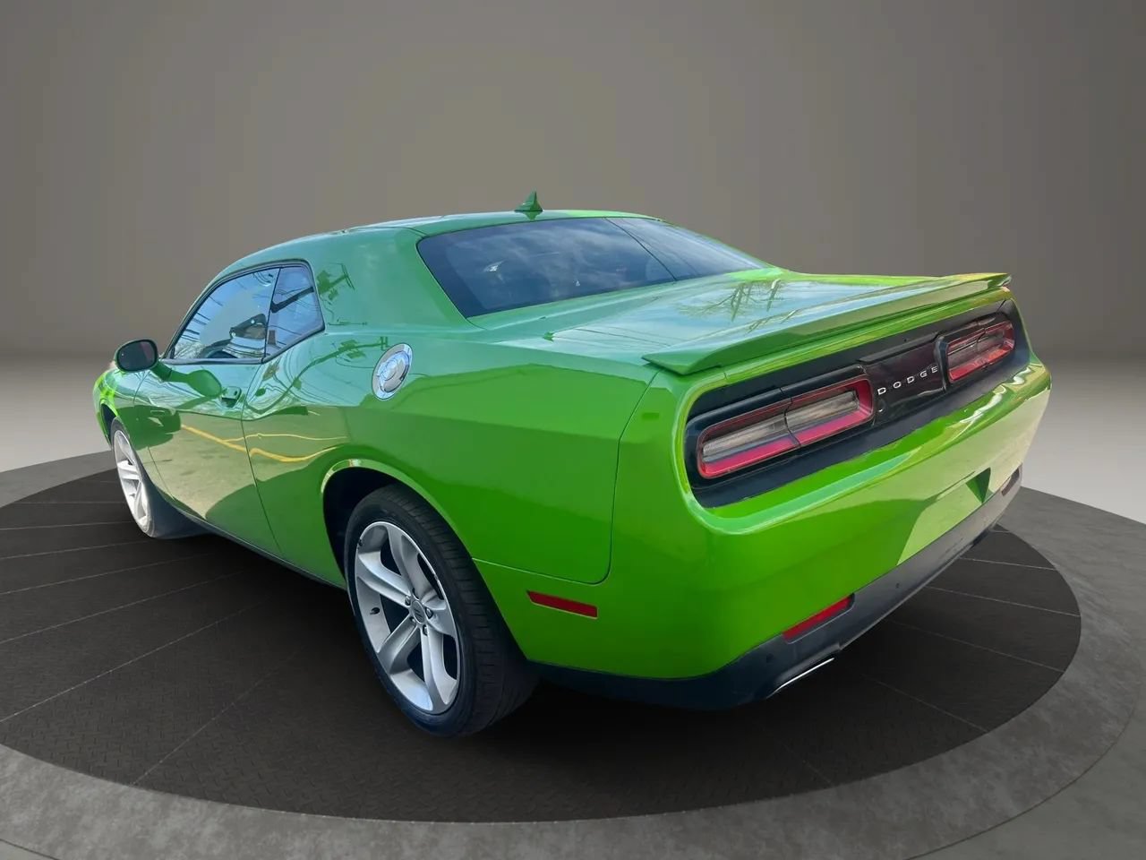 Used 2017 Dodge Challenger SXT w/ Super Sport Group (SS/T) RWD image 7
