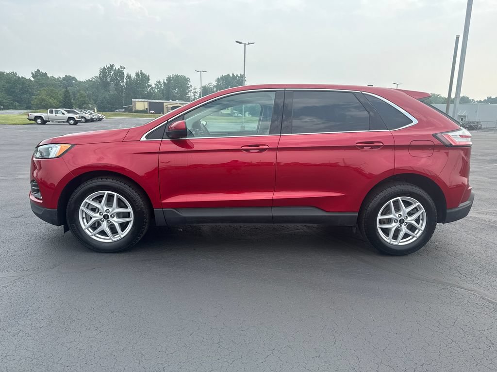 Used 2024 Ford Edge SEL w/ Convenience Package AWD/4WD image 5
