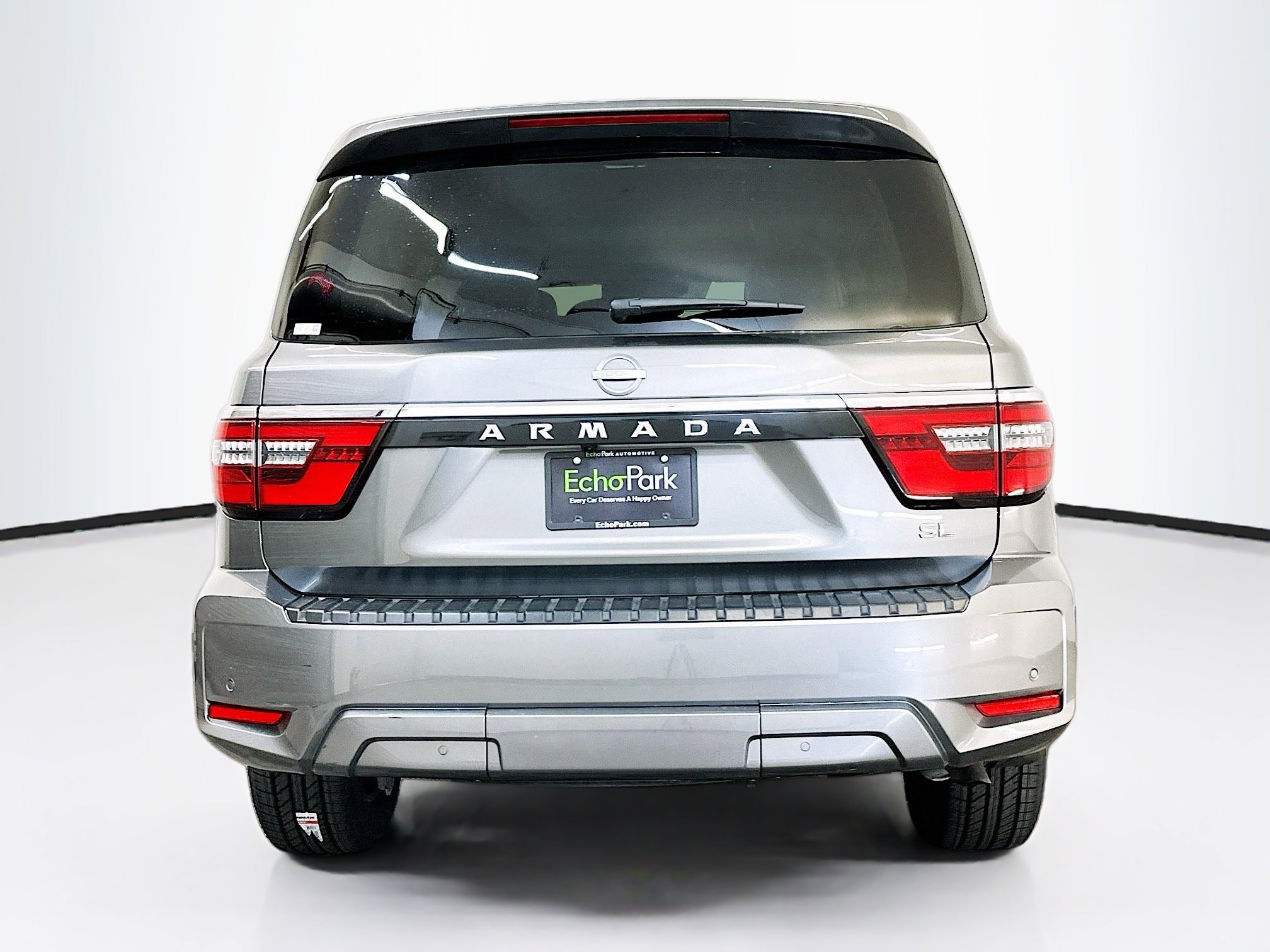 Used 2024 Nissan Armada SL image 7