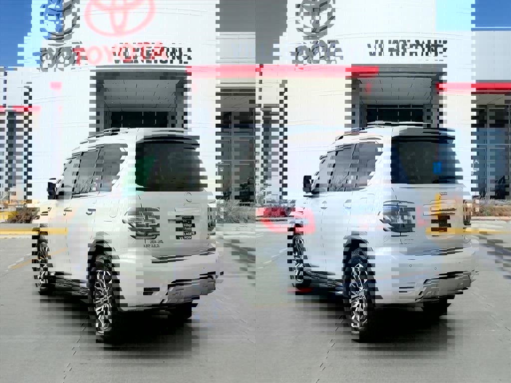 Used 2017 Nissan Armada Platinum w/ Captain Seat Package image 3