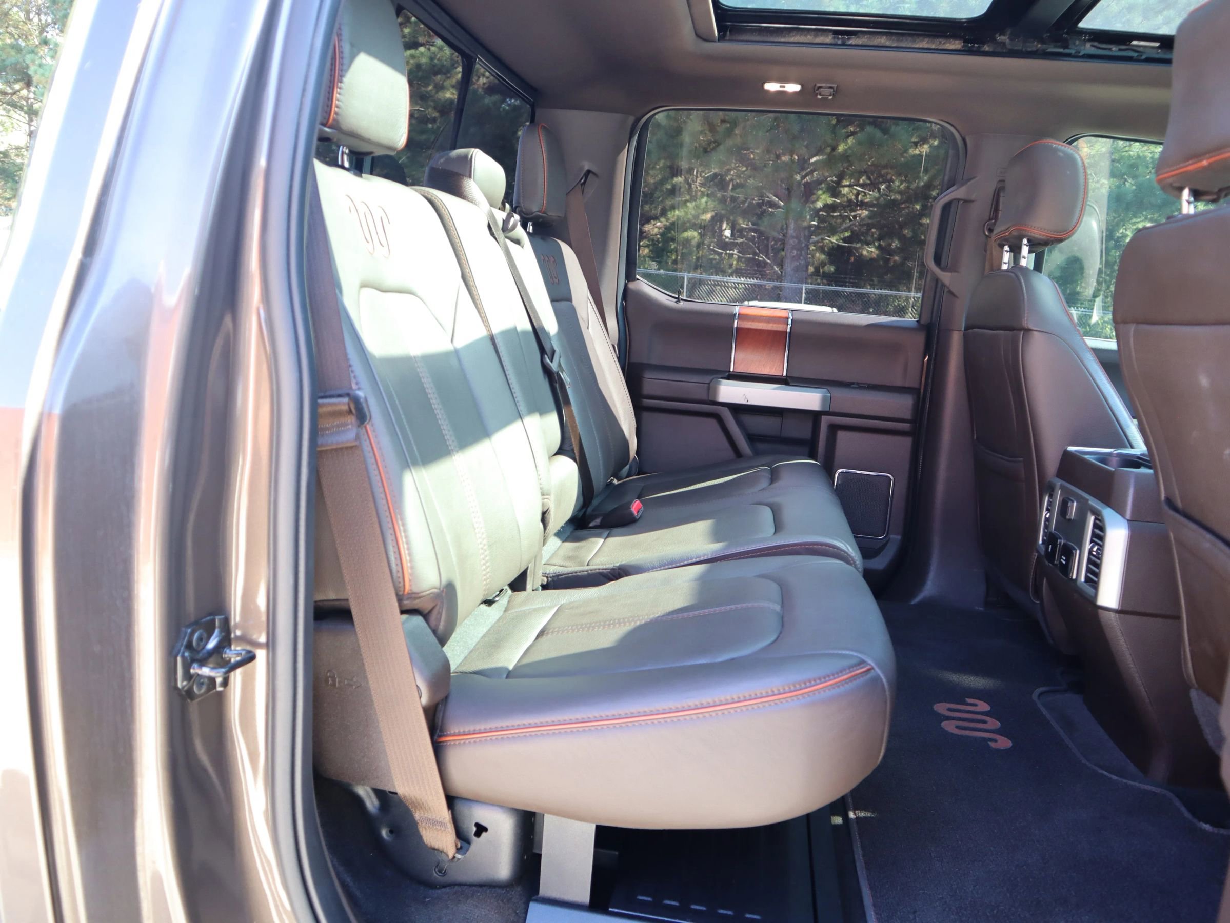 Used 2017 Ford F250 King Ranch w/ King Ranch Ultimate Package image 31