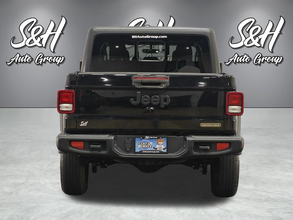 Used 2023 Jeep Gladiator Sport AWD/4WD image 17