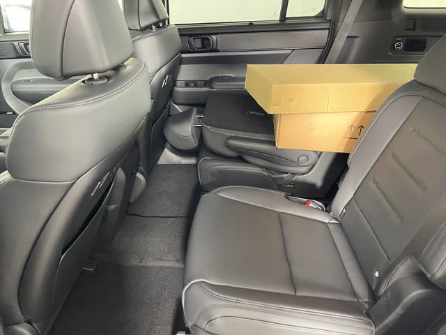 New 2026 Hyundai Santa Fe Calligraphy image 4