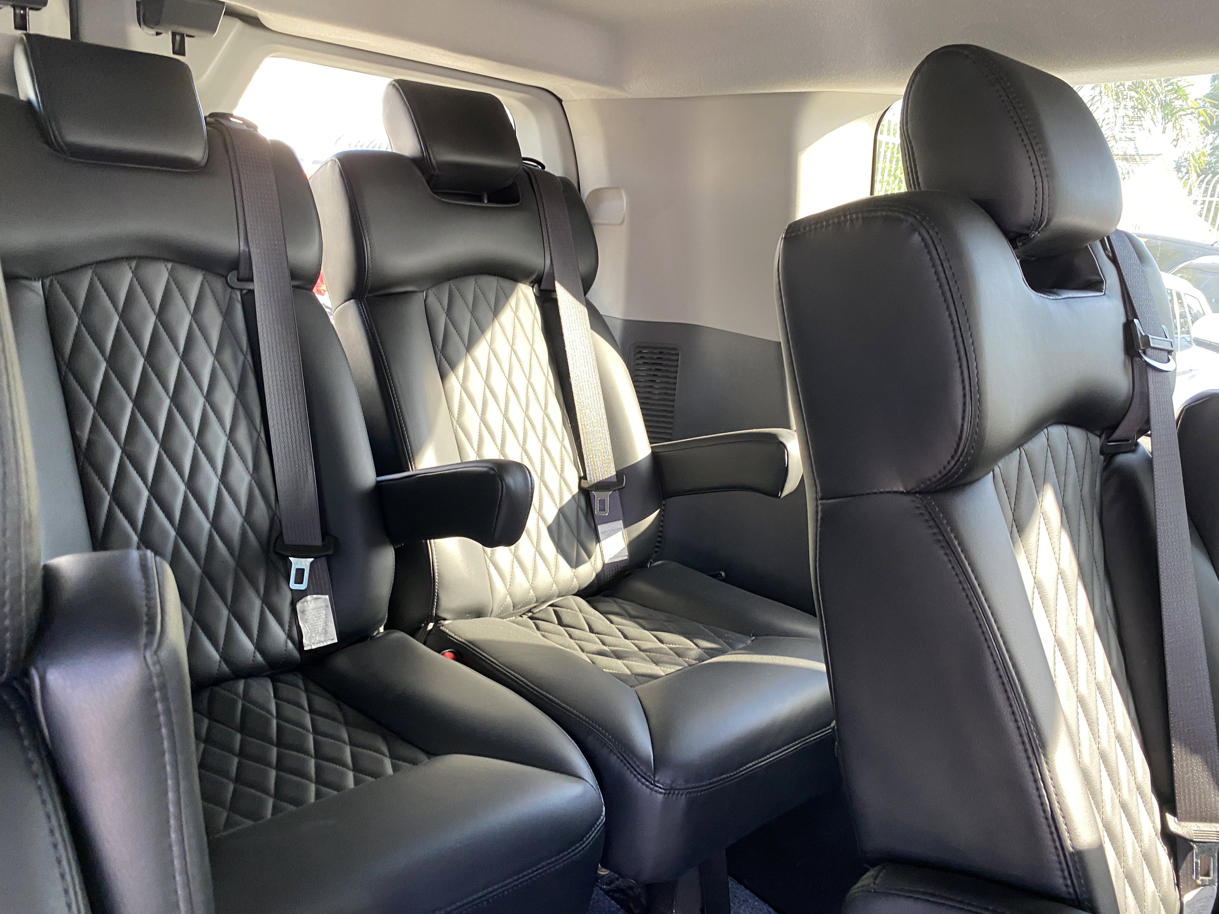 Used 2020 Ford Transit 150 XLT RWD image 19