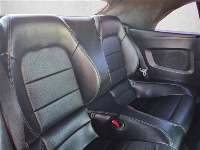 Used 2015 Ford Mustang Premium RWD image 24