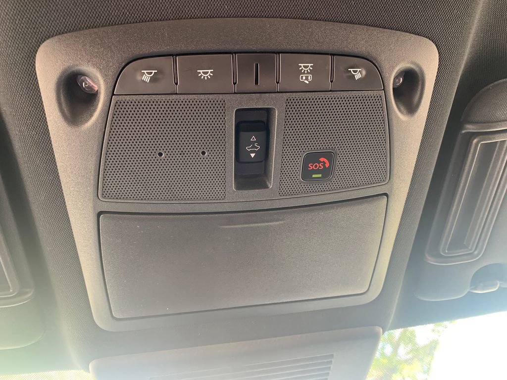 Used 2024 Nissan Armada Platinum w/ Captain's Chairs Package image 30