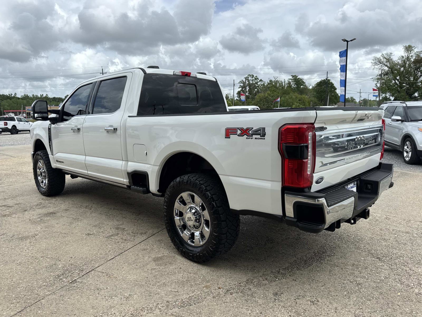 Used 2024 Ford F250 King Ranch w/ Chrome Package AWD/4WD image 5