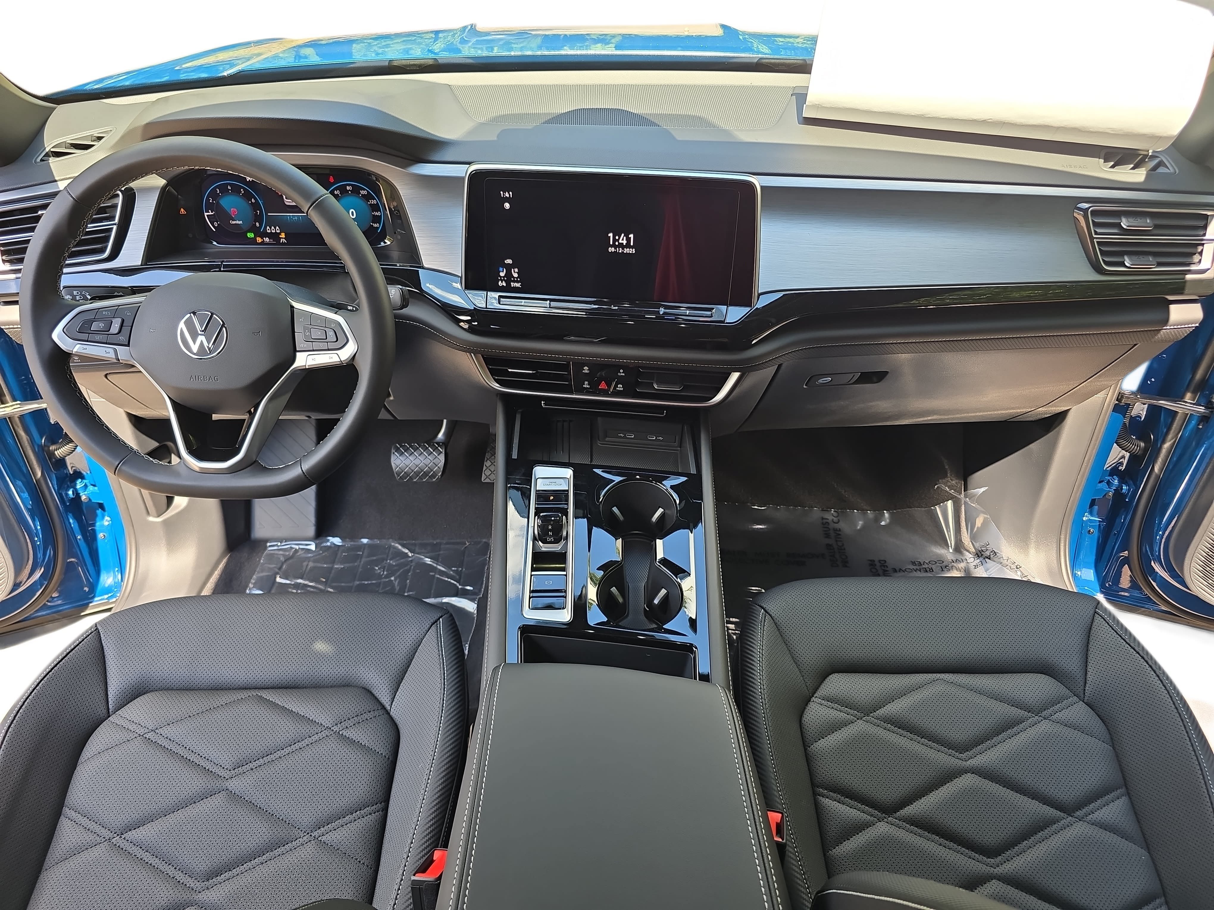 New 2026 Volkswagen Atlas Cross Sport SE AWD/4WD image 9
