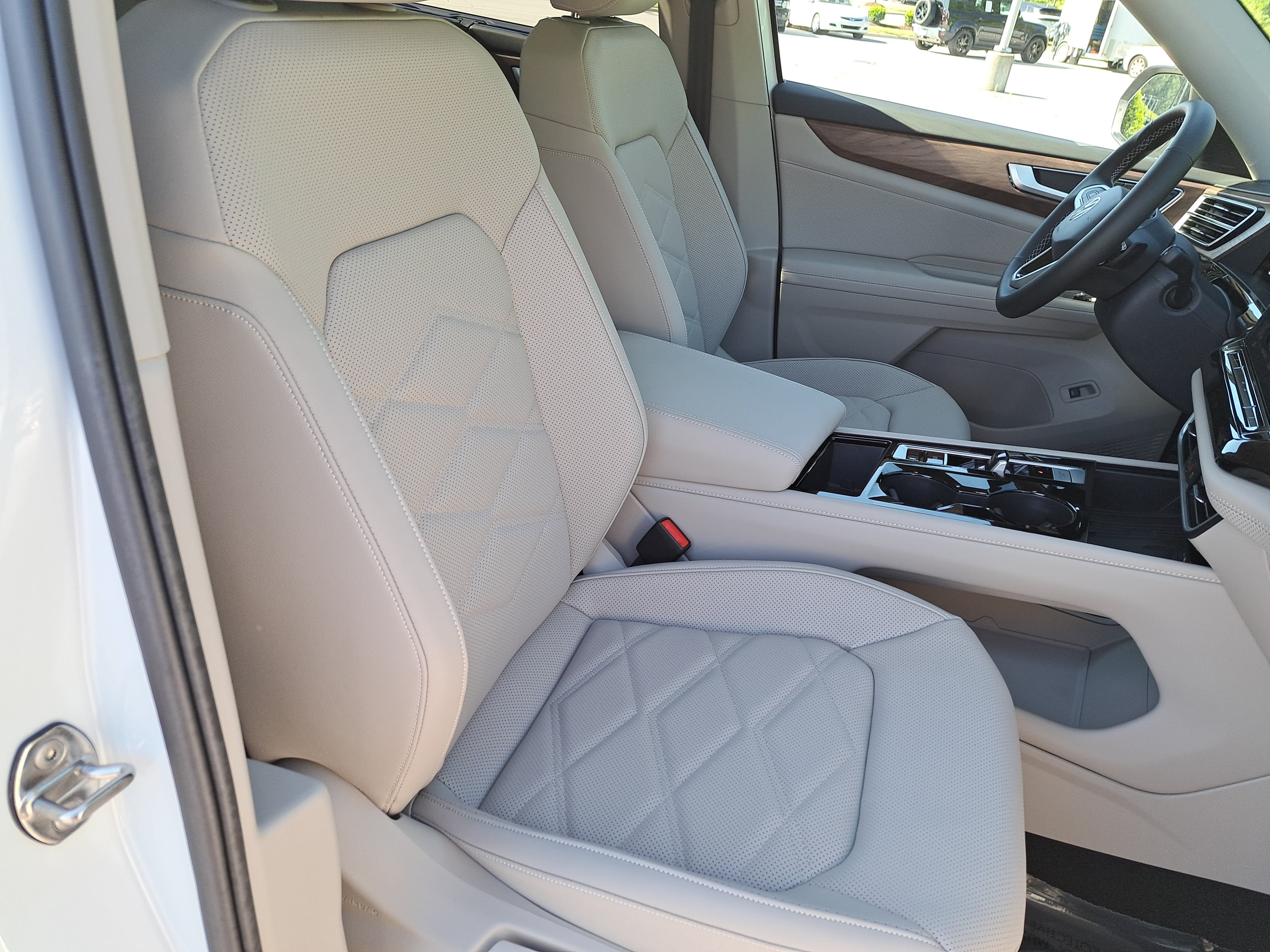New 2026 Volkswagen Atlas SE AWD/4WD image 10