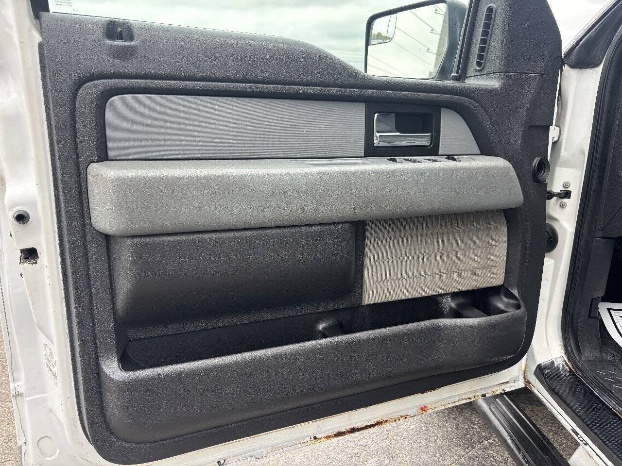 Used 2014 Ford F150 XL w/ Power Equipment Group AWD/4WD image 17