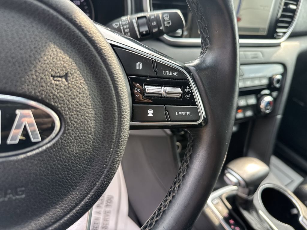 Used 2021 Kia Sportage EX w/ EX Technology Package image 21