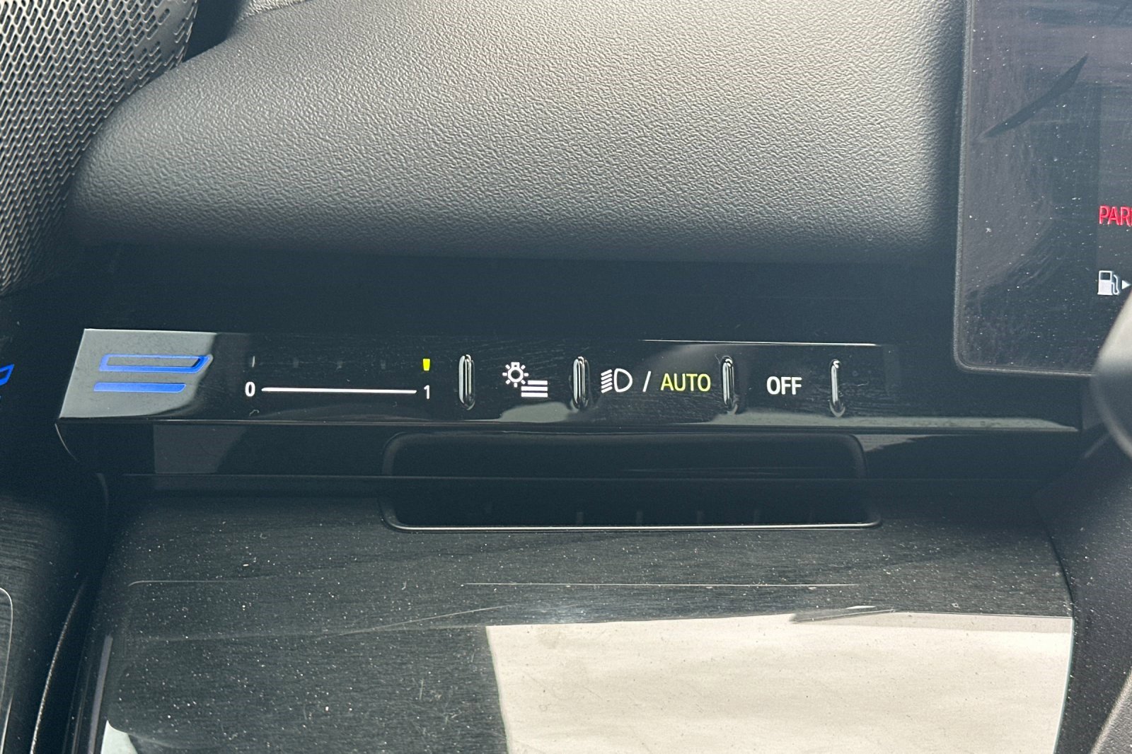 Certified 2024 BMW 530i w/ M Sport Package image 41