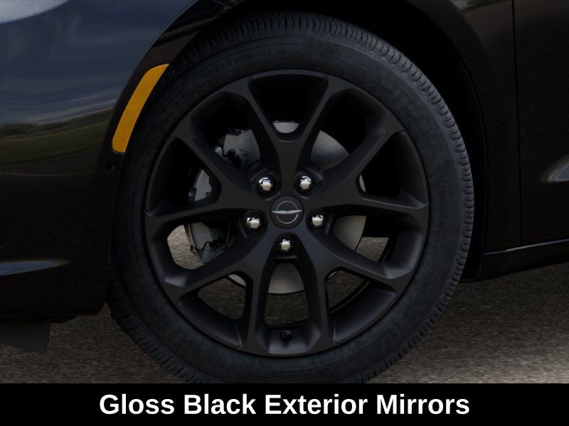 New 2026 Chrysler Pacifica Limited w/ S Appearance Package image 9