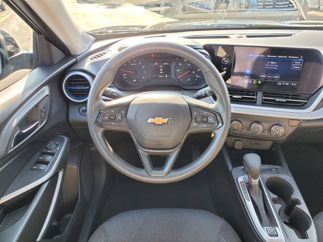 Certified 2024 Chevrolet Trax LS w/ LS Convenience Package FWD image 14