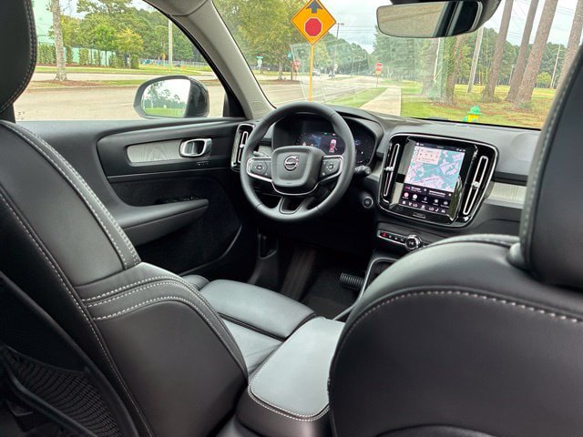 New 2026 Volvo XC40 B5 Plus w/ Protection Package Premier AWD/4WD image 26