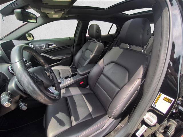 Used 2018 Mercedes-Benz GLA 250 image 16