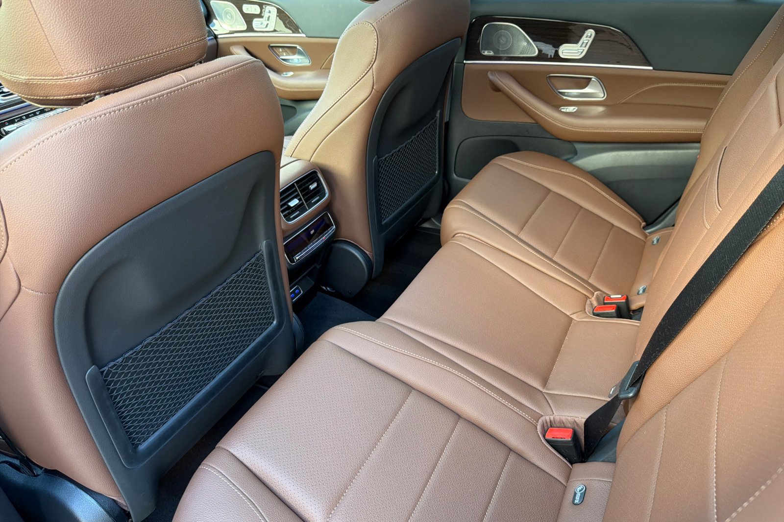 Used 2026 Mercedes-Benz GLS 450 4MATIC image 11