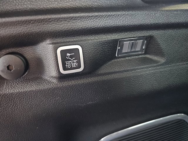 Used 2021 Jeep Grand Cherokee L Limited image 15