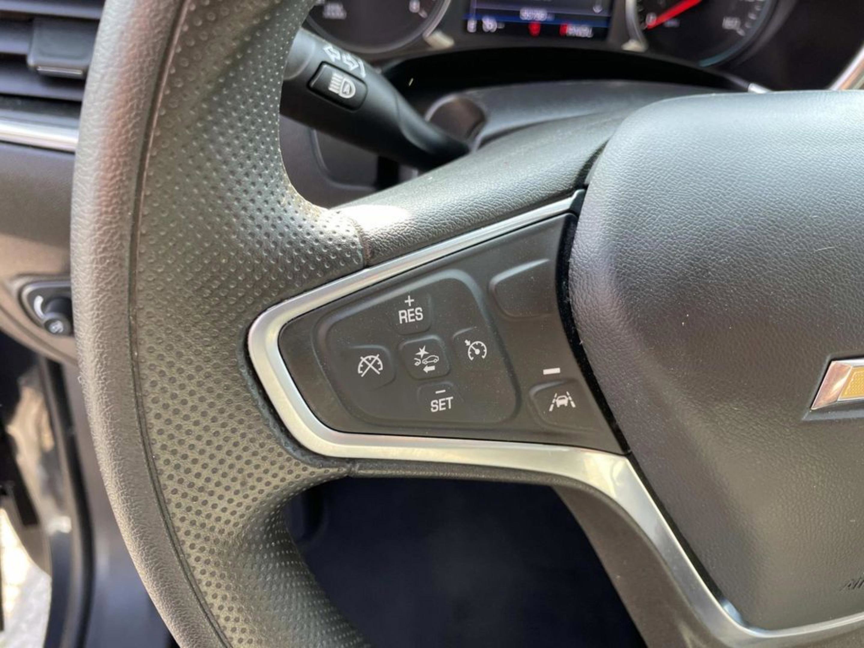 Used 2023 Chevrolet Equinox LT image 19