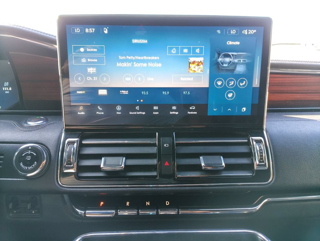 Used 2024 Lincoln Navigator L Reserve w/ Equipment Group 201A AWD/4WD image 34
