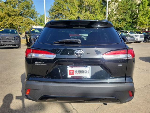 Certified 2023 Toyota Corolla Cross LE FWD image 5