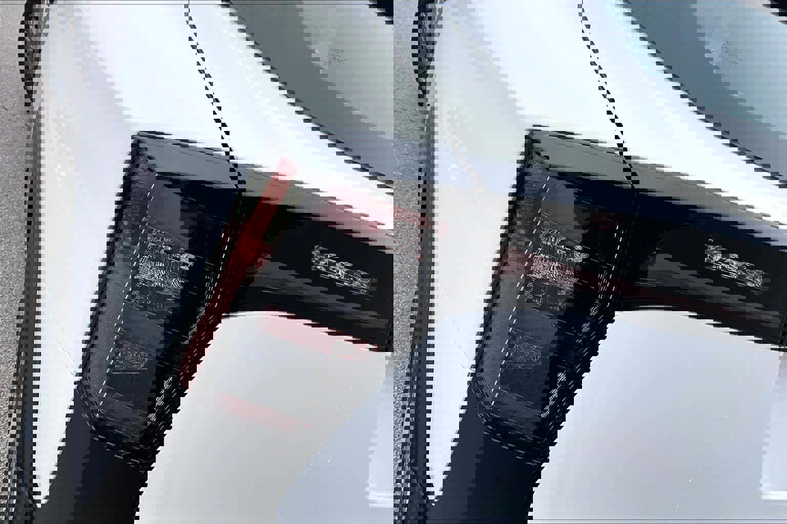 New 2026 Nissan Kicks S image 12