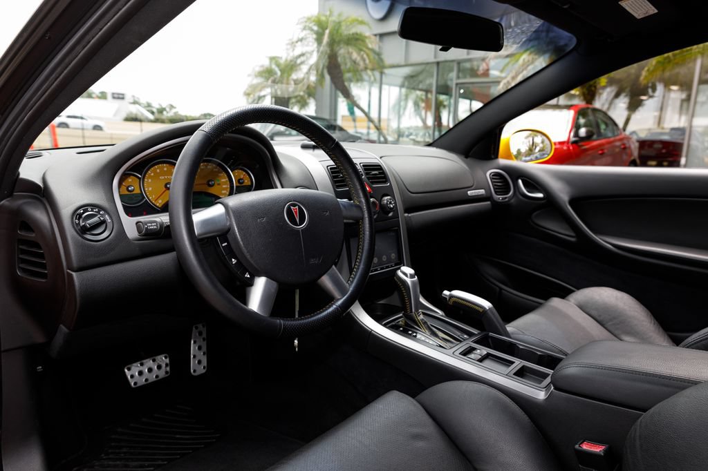 Used 2005 Pontiac GTO RWD image 9