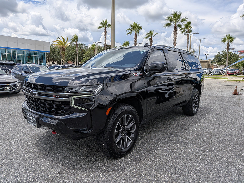 Used 2022 Chevrolet Suburban Z71 AWD/4WD image 7