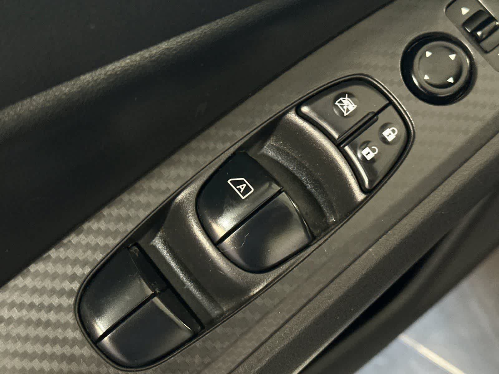 Used 2022 Nissan Altima 2.5 SV FWD image 14