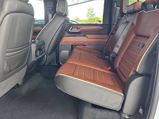 New 2026 GMC Sierra 3500 Denali Ultimate AWD/4WD image 19