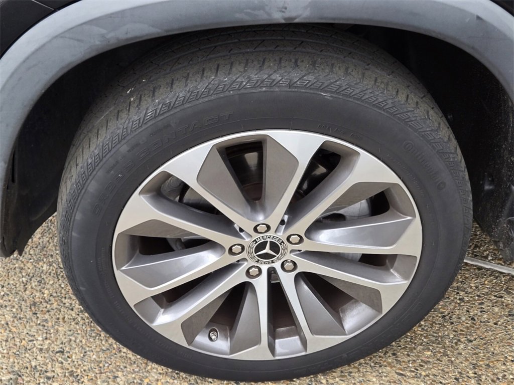 Used 2021 Mercedes-Benz GLE 350 4MATIC w/ Premium Package image 9