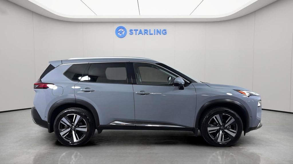 Used 2022 Nissan Rogue Platinum w/ Head-Up Display Package image 7