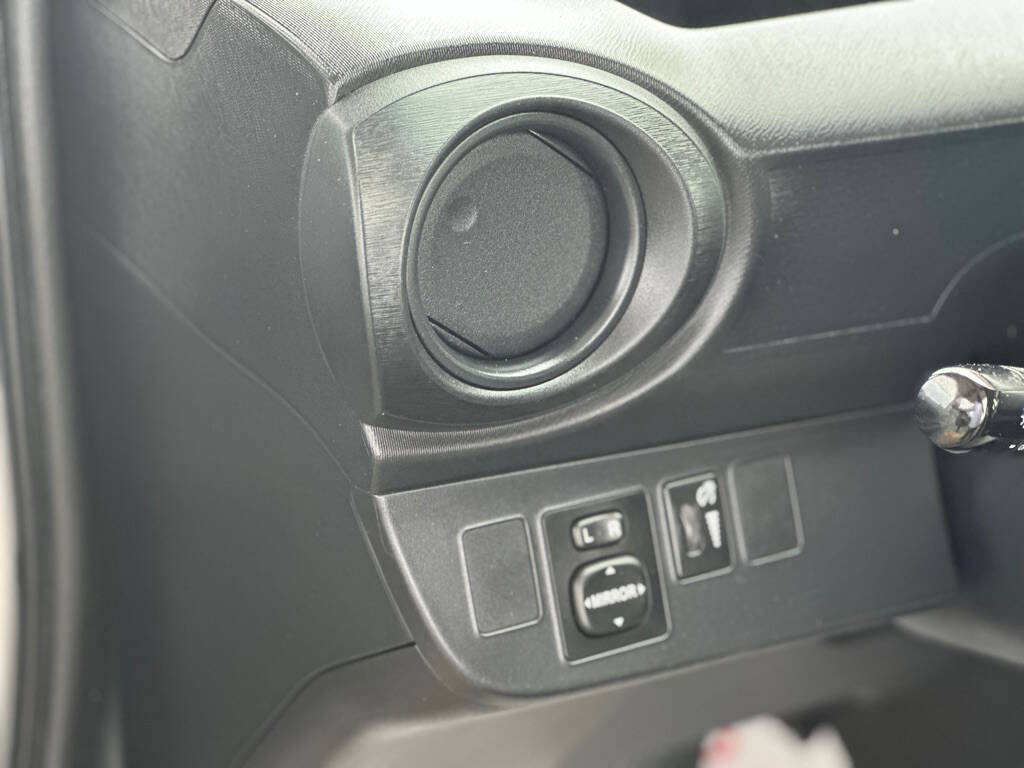 Used 2012 Toyota Prius C One FWD image 10