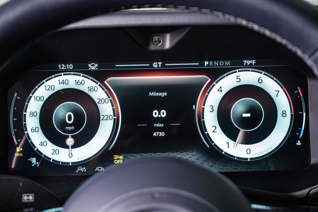 Used 2025 Aston Martin DBX 707 AWD/4WD image 26