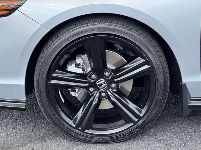 Used 2025 Honda Accord Sport image 5