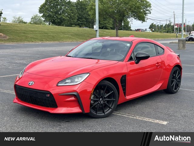 Used 2023 Toyota GR86 Premium w/ ALL Weather Mat Package (TMS) RWD image 1