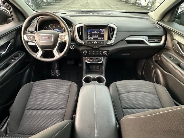 Used 2024 GMC Terrain SLE AWD/4WD image 31