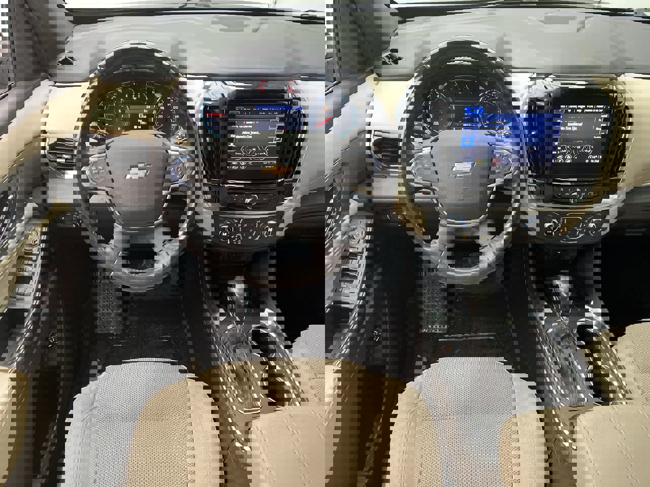 Certified 2022 Chevrolet Traverse LT w/ LPO, Floor Liner Package image 14