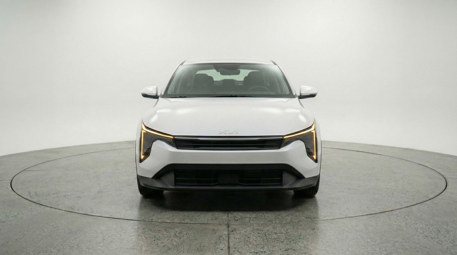 Used 2025 Kia K4 FWD image 2