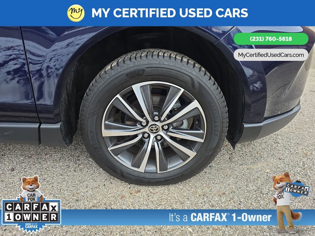 Used 2024 Toyota Venza LE image 31