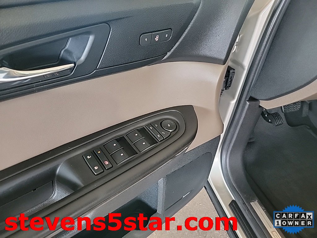 Used 2017 GMC Acadia Limited SLT image 12